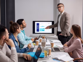 Best Business Management Courses in 2025: Top Programs for Leadership and Growth