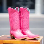 boots hot pink