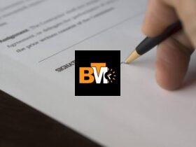 Signatures between the lines or how a mobile notary keeps authors in control